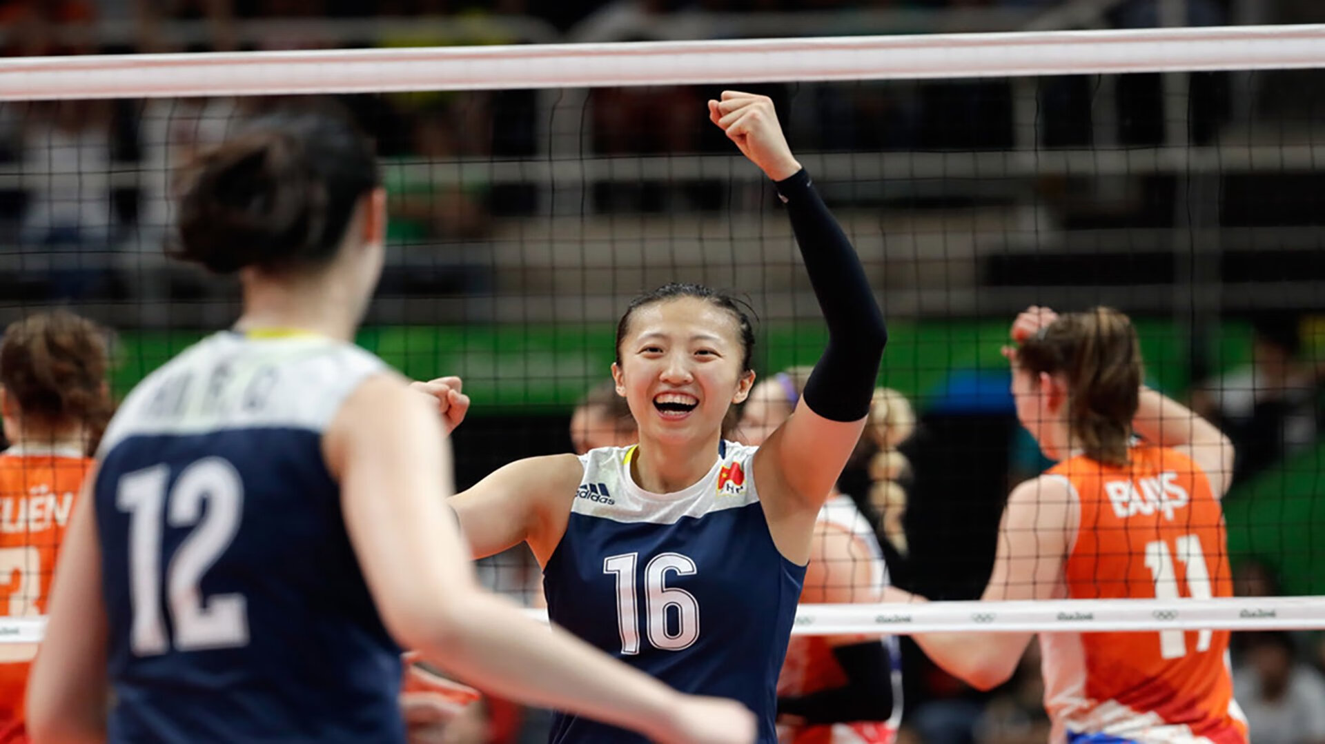 伊朗男足在巴黎奥运会比赛中以3-0战胜美国，伊朗男子足球队